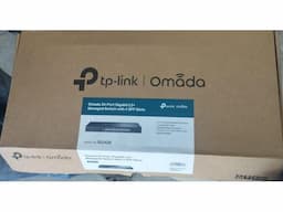Omada 24-Port Gigabit L2+ Managed Switch with 4 SFP Slots - Image 3