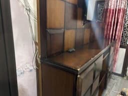 Immediately sale Led Showcase 7x7 foot with 8 drawers - Image 3