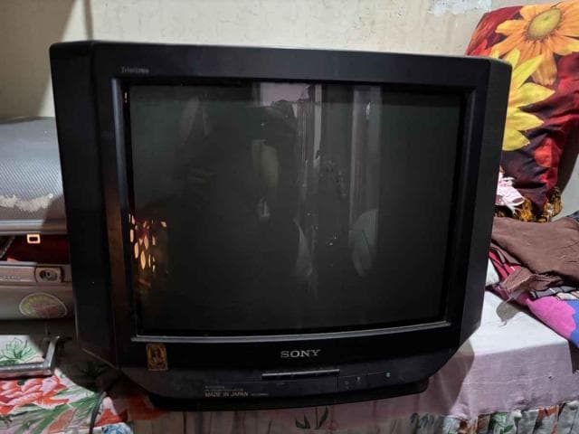 Immediately sale Sony TV from Japan made