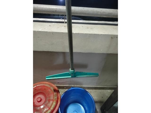 Excellent Condition Buckets & Wiper for Sale!