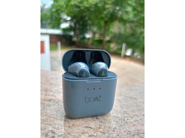 BOAT Airdopes 138 Wireless Earbuds