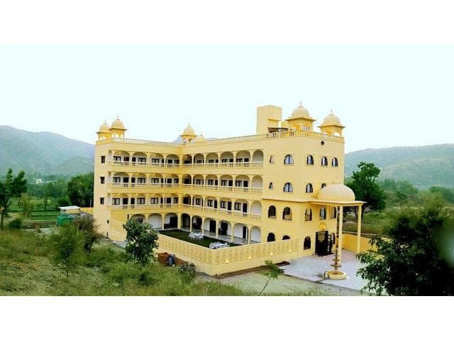 Best Hotel in Udaipur Under ₹5000 – Hotel Atulya Niwas