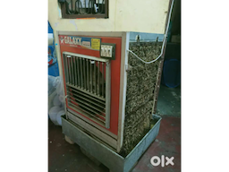 1 year old cooler and 1 year old chair - Image 1