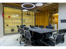 Office Interior Designer in Delhi - Image 2