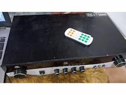 JBL Amplifier 5.1 - Image 1