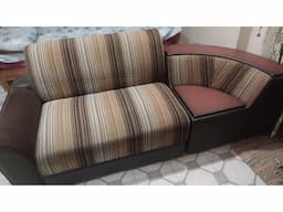 corner sofa purchased from damaro - Image 2