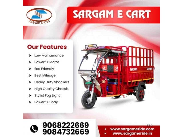 loading auto rickshaw