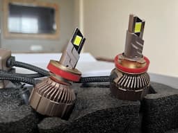 Blockbuster Series 220Watts LED Headlamps (H4) - Image 5