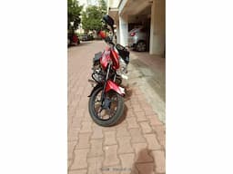 Bajaj Discover 100 M bike - Image 9