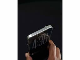 Apple iPhone 15 Pro Max – 512GB (Silver) - Image 7