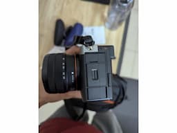 Sony Alpha 7C II + Kit Lens & Accessories | 948 Shutter Count - Image 4