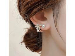 Stylish Stud Earrings For Women Online - Image 1