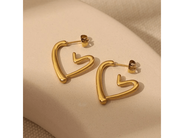 Stylish Heart Earrings For Daily Wear