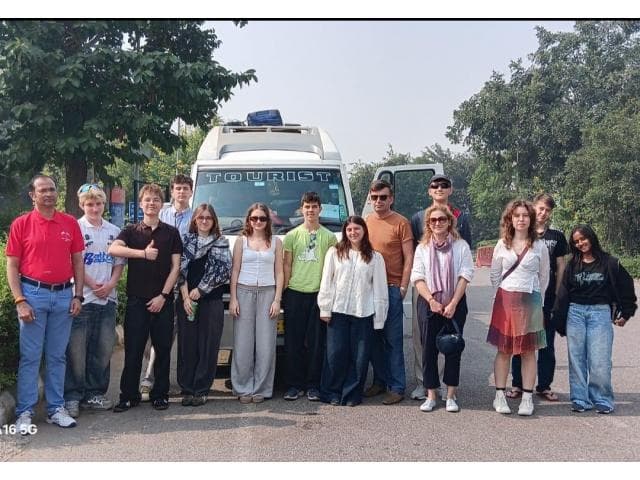 Hire tempo traveller for outstation