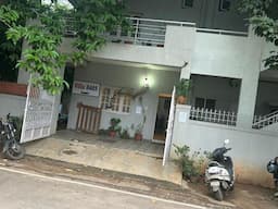 Villa8485 Airways HomeStay - Image 3