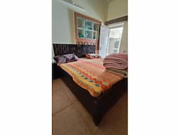 Double Bed with box space - Image 2