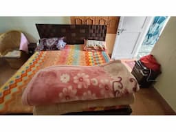 Double box bed with mattress - Image 2