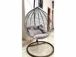 Hanging swing - Image 1