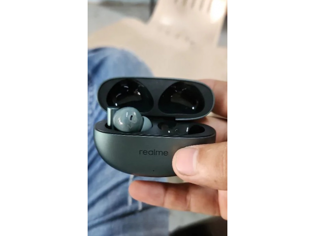 Realme buds air 6 new condition
