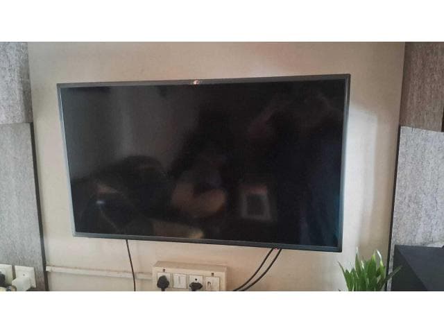 BRAND NEW SAMSUNG TELEVISION @9999