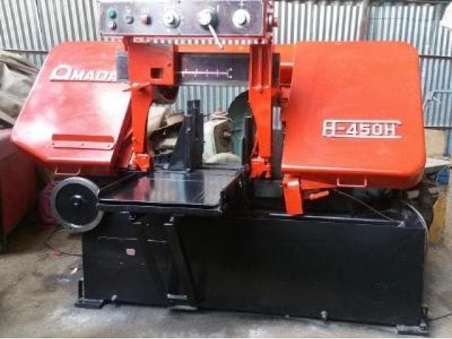 AMADA Bandsaw 450