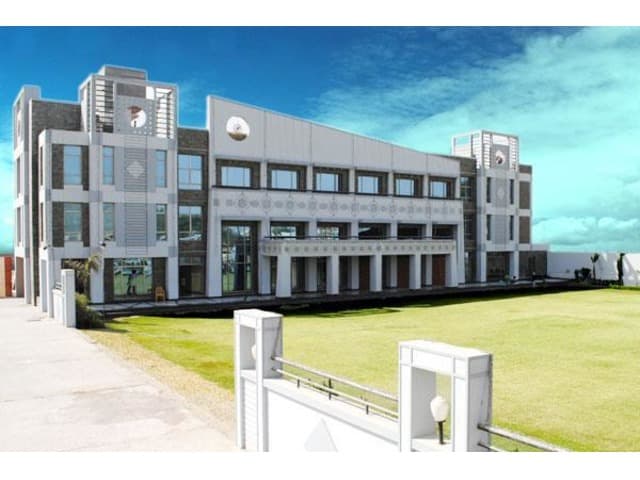 Luxury Hotels in Bikaner Heritage Hotels in Bikaner